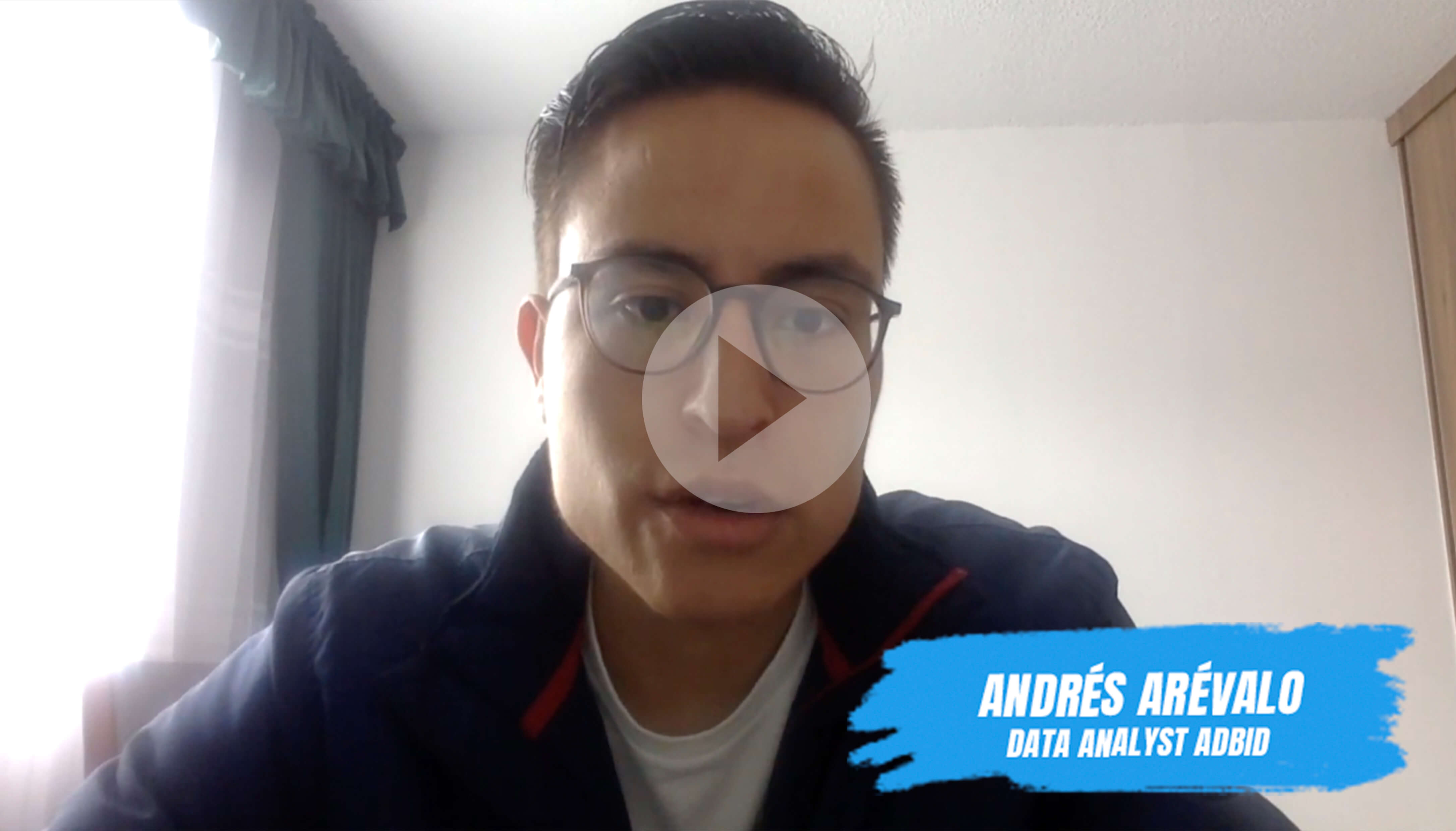 Portada video play, Andres Arevalo